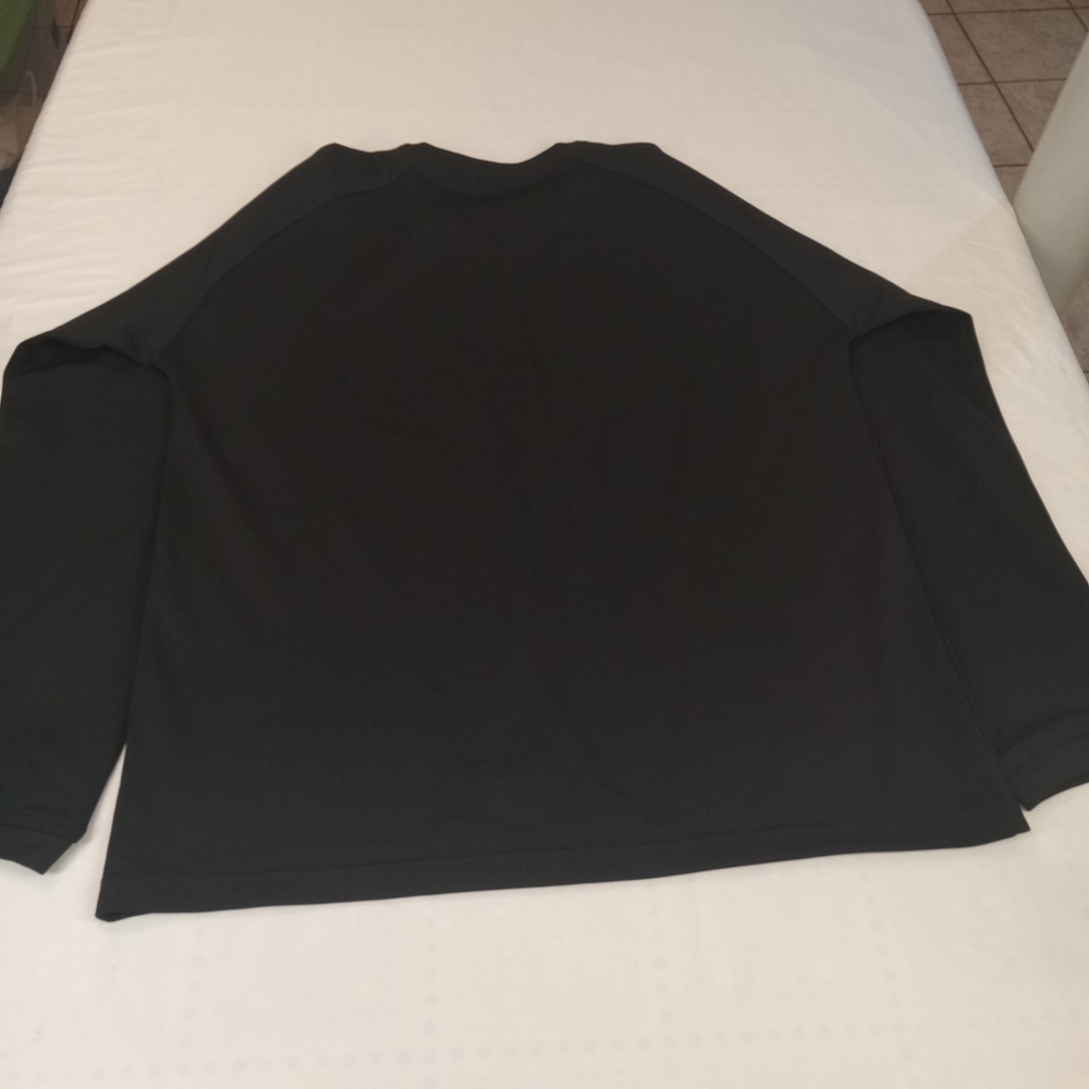 Chicago Bulls Men's Black Long Sleeve Shirt Size XLarge - Picture 8 of 8